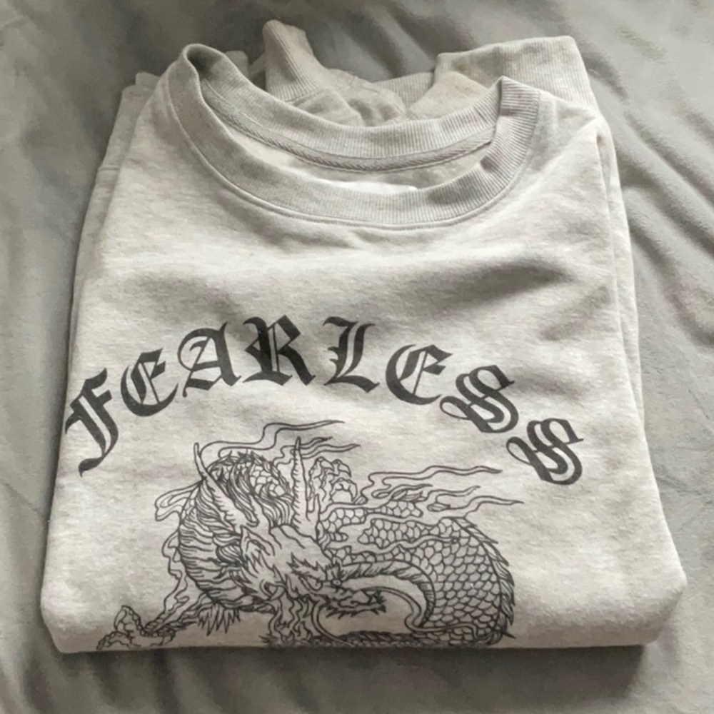 Various crewnecks